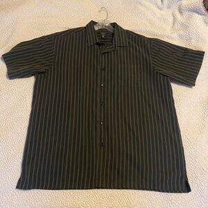 Men's Black Striped Shirt